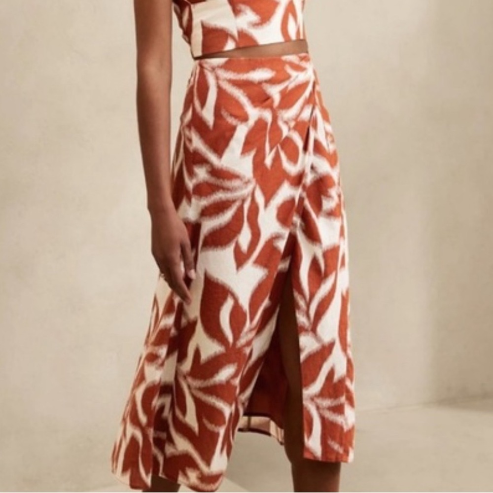banana republic maxi skirt